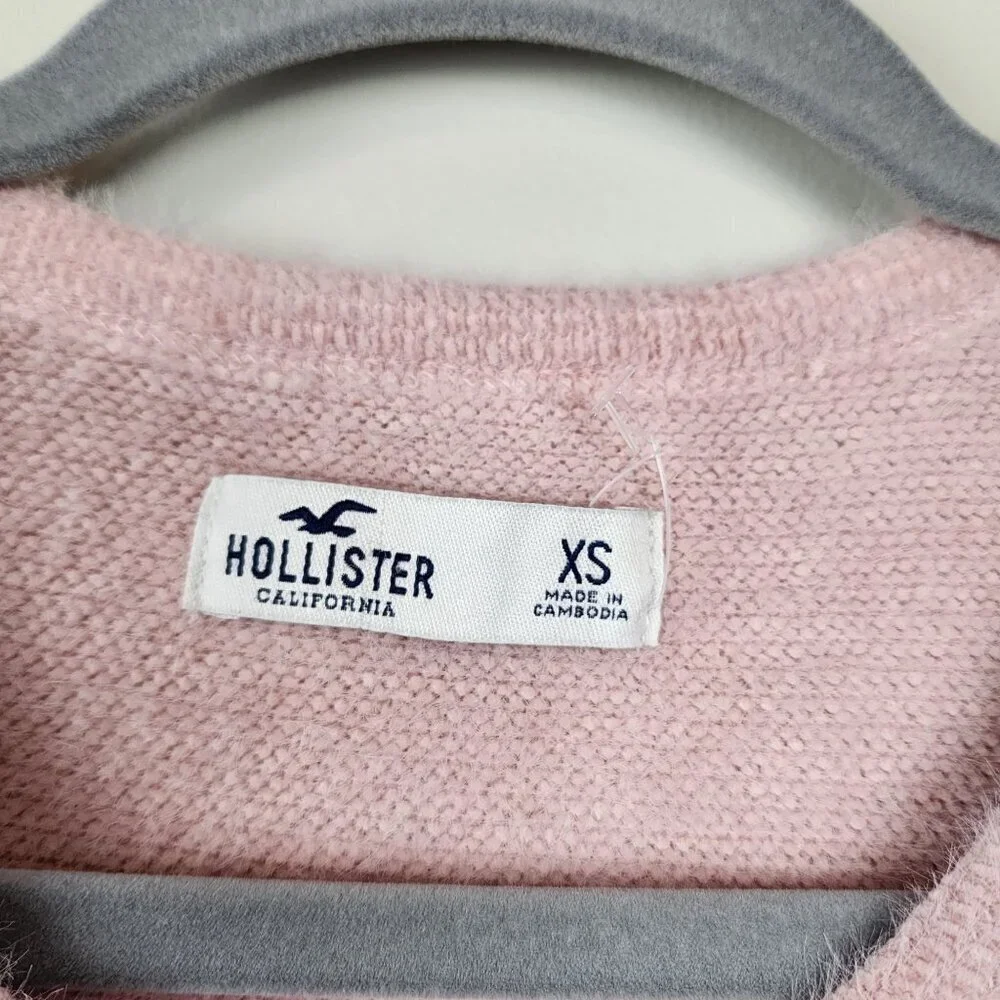 Hollister sz XS women cropped top sweater pink soft long sleeve teens